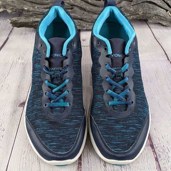 Vionic Agile Fyn Sneakers - Picture 2 of 11